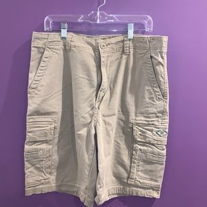Men’s Khaki Cargo Shorts